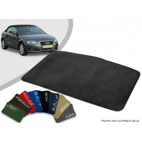 Op maat gemaakte Audi A3 8P Convertible kofferbakmat met fluwelen rand