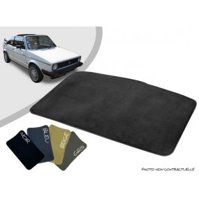Tapis coffre sur-mesure Volkswagen Golf 1 cabriolet moquette aiguilletée surjetée
