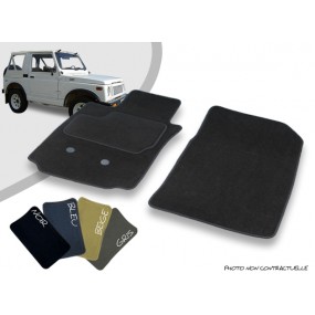 Tapis auto avant sur-mesure Santana Samurai SJ 410 cabriolet moquette aiguilletée surjetée