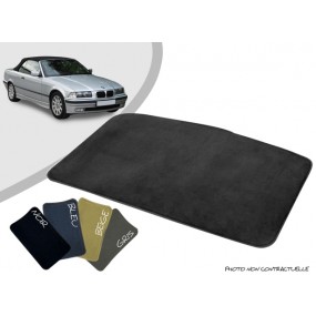 Tapis coffre sur-mesure BMW E36 cabriolet moquette aiguilletée surjetée