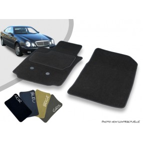 Tapis auto avant sur-mesure Mercedes CLK C208 Coupé moquette aiguilletée surjetée