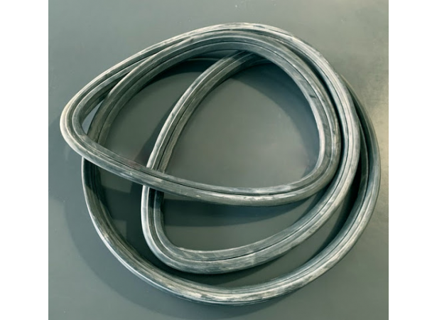 Joint de pare-brise soudé pour les cabriolets Mercedes 300 SL