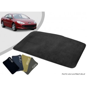 Tapis coffre sur-mesure Peugeot 407 Coupé moquette aiguilletée surjetée