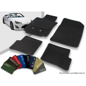 Custom-made Toyota GT86 convertible velor front and rear car mats