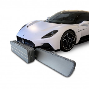 Maserati MC 20 Tailor-made luggage in leather (for the rear luggage compartment)