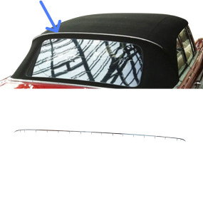 Listwa chromowana z kolcami w kabriolecie Mercedes W111 do wykończenia miękkiego dachu