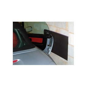 Foam plate protects car door